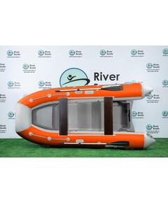 Надувная лодка РИБ RiverBoats RB 380 Встроенный рундук (бело-оранжевый)