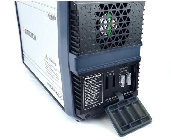 Портативное зарядное устройство Sumitachi SKA 300 220V/50HZ