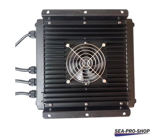 Зарядное устройство Sea-Pro ТЕ4-0331 (3х12В AGM, LEAD-ACID, LiFePo4)