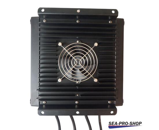 Зарядное устройство Sea-Pro ТЕ4-0333B (3х12В AGM, LEAD-ACID, LiFePo4)
