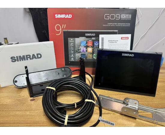Эхолот Simrad Go 9 XSE 3in1 AI аналог Elite FS9