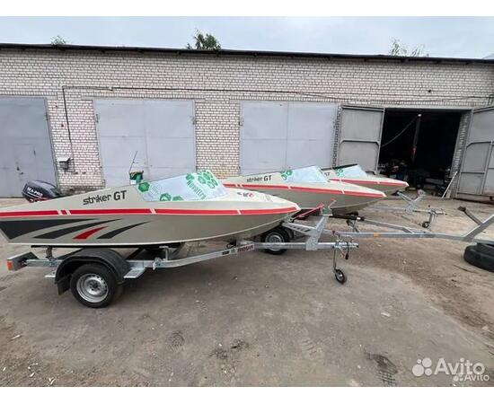 Полипропиленовая лодка Striker GT