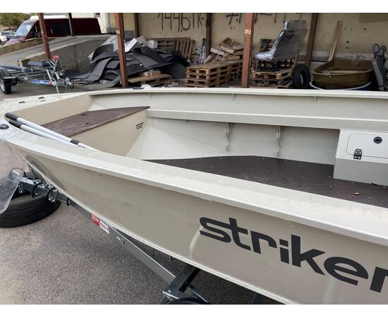 Полипропиленовая лодка Striker X4.2 (2025)