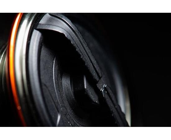 Катушки SAVAGE GEAR SG2 1000 FD 5+1BB +Spool