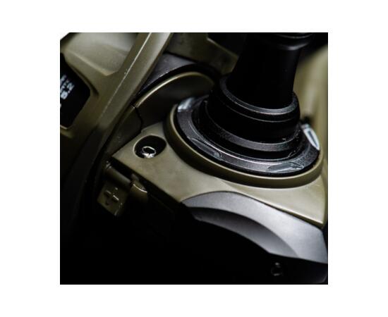 Катушки SAVAGE GEAR SG4AG 3000 FD 6+1bb + AL spool